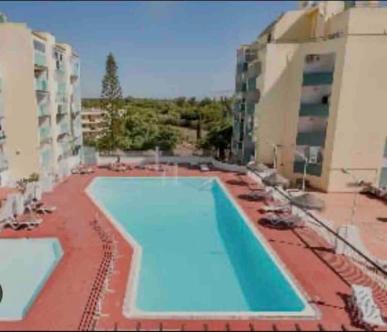 Spacious 1 Bed In Vilamoura, Fast Wifi & Pool