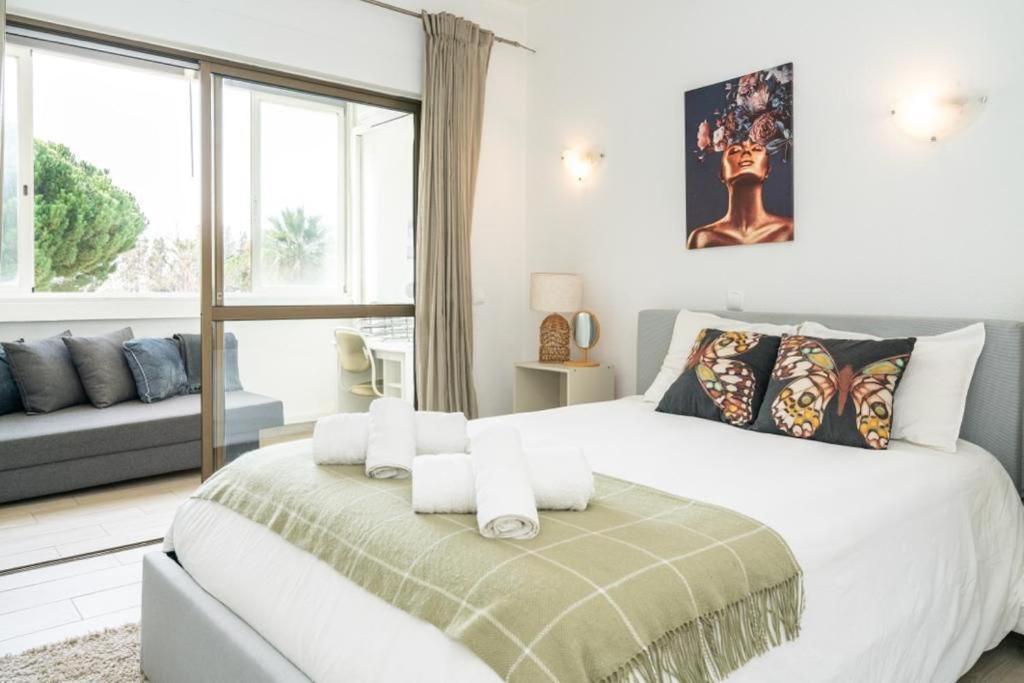 Apartment Spacious 1 Bed In Vilamoura, Fast Wifi & Pool Quarteira